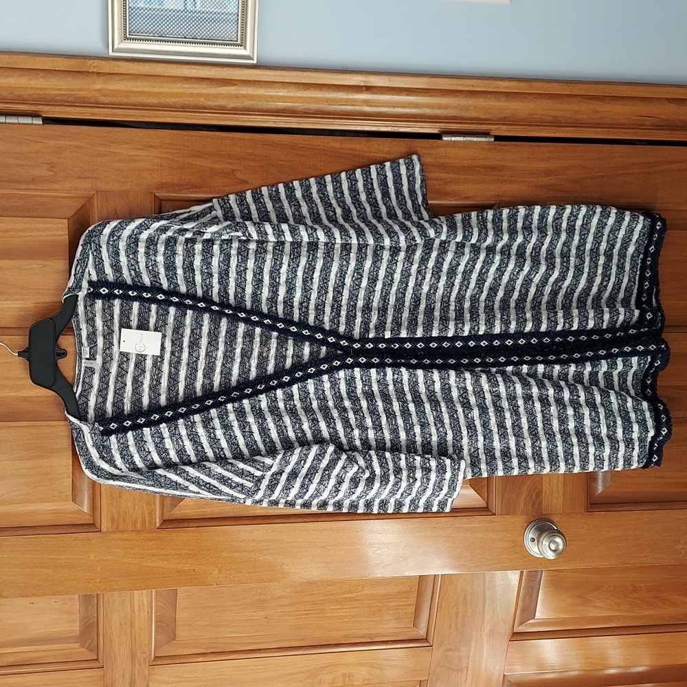*🆕 Cato V-Neck Blue, White Striped Longer Soft Cardigan Sweater, Size 22W, NEW